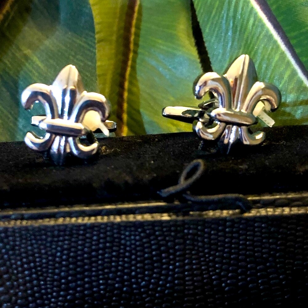 Cuff Links With Love from NO⚜️LA  Men’s Fleur De Lis Cuff Links